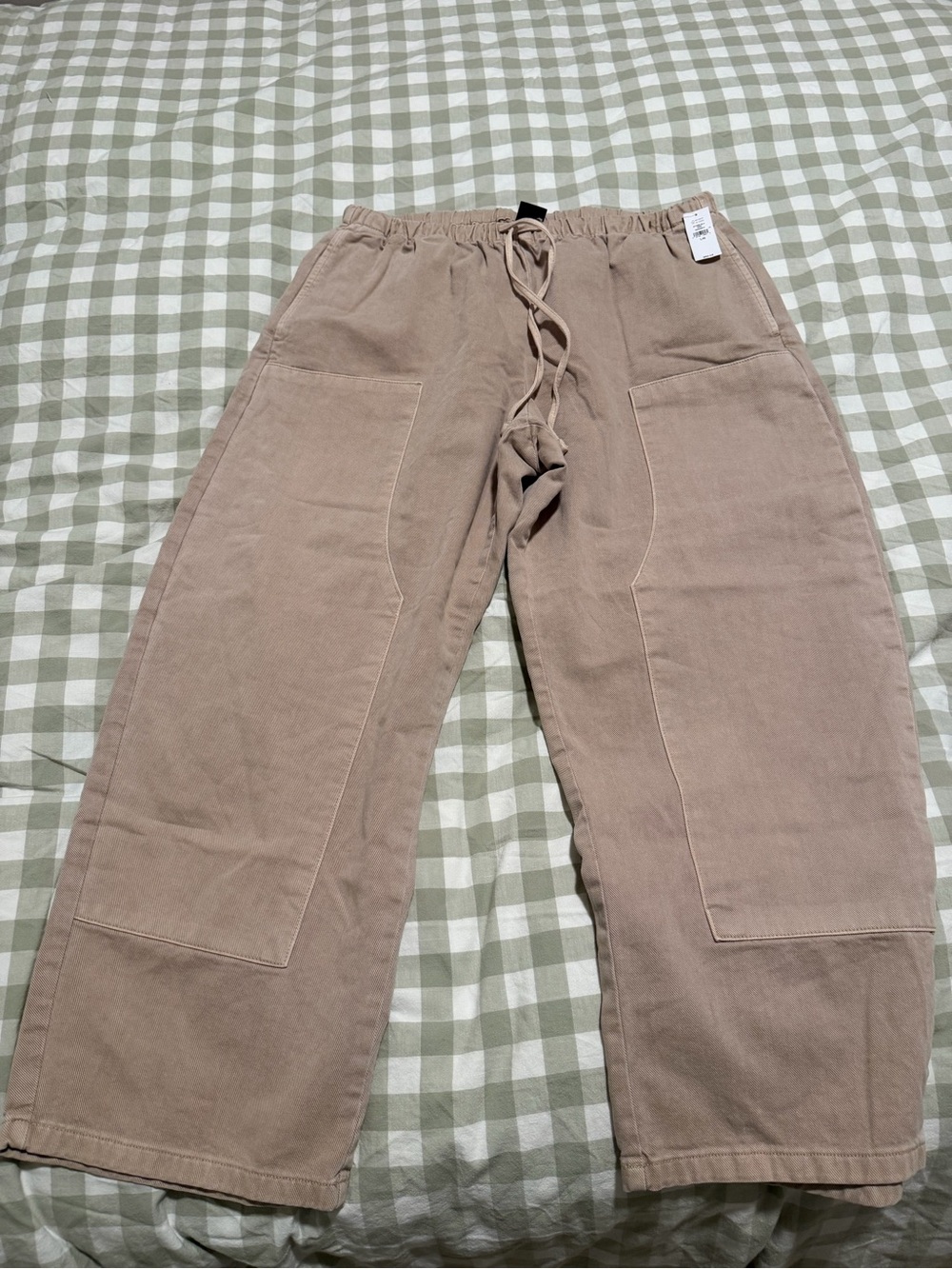 GAP Women's barrel leg pants in Light Brown